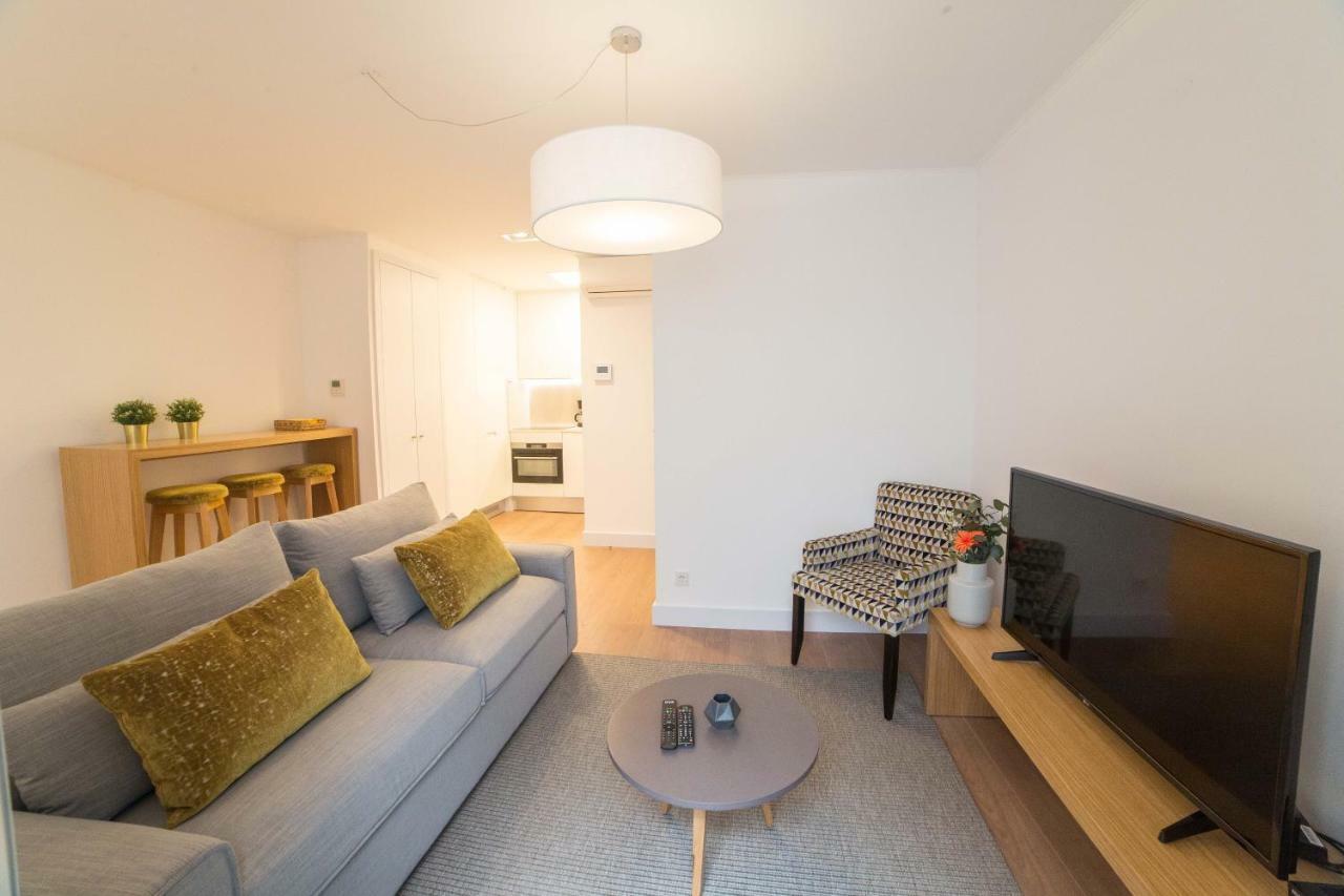 Flh Santa Catarina Cozy Apartment Lisbon Luaran gambar