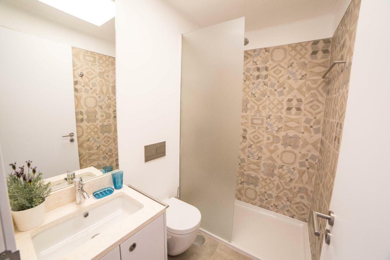 Flh Santa Catarina Cozy Apartment Lisbon Luaran gambar