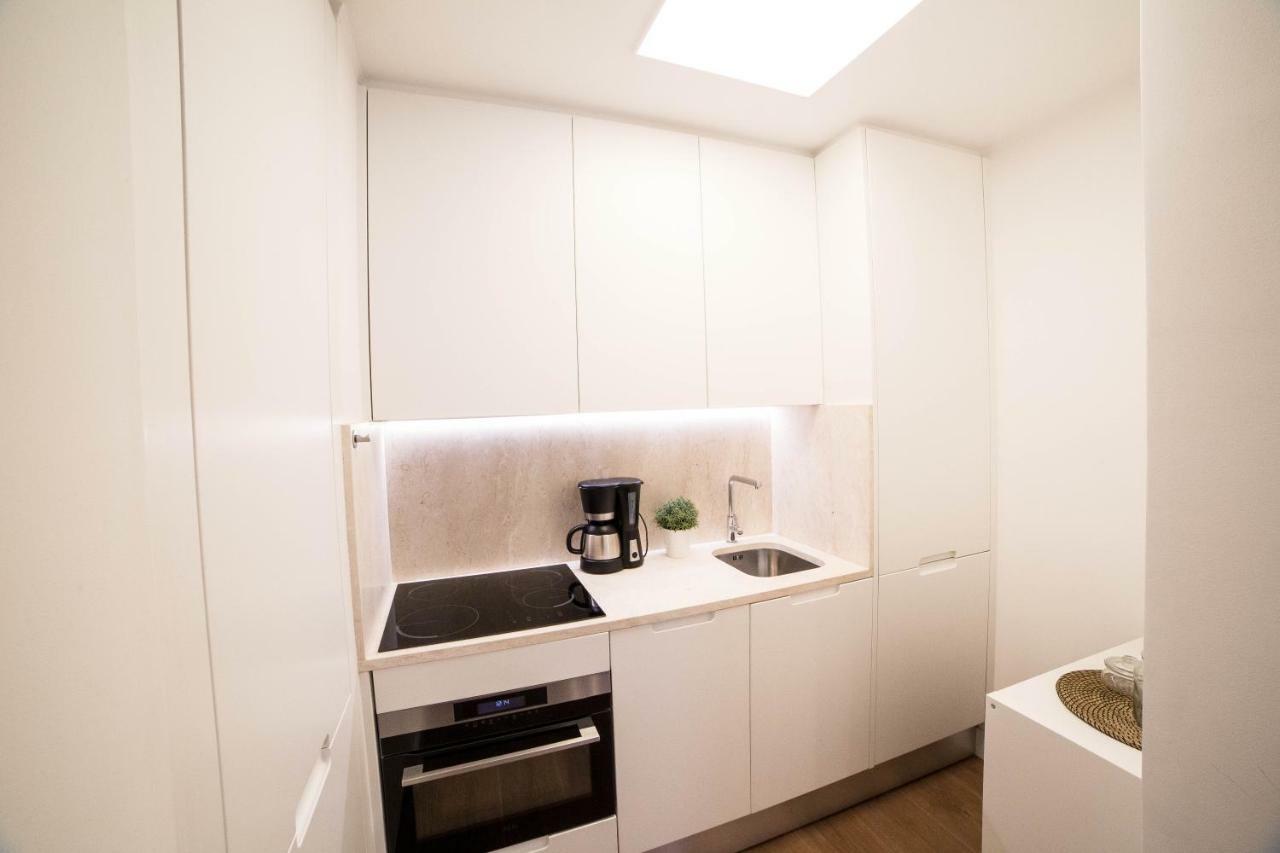 Flh Santa Catarina Cozy Apartment Lisbon Luaran gambar