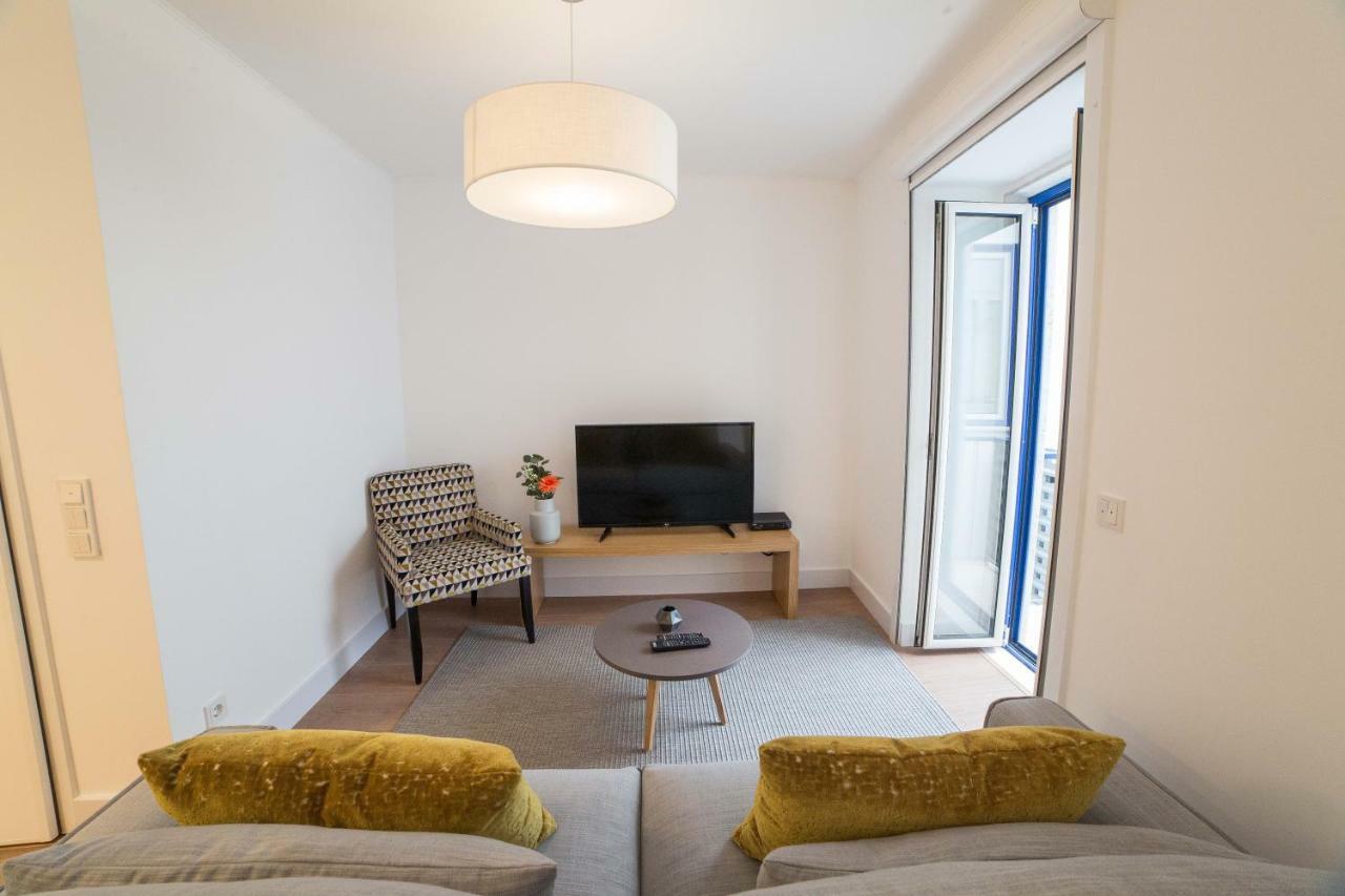 Flh Santa Catarina Cozy Apartment Lisbon Luaran gambar
